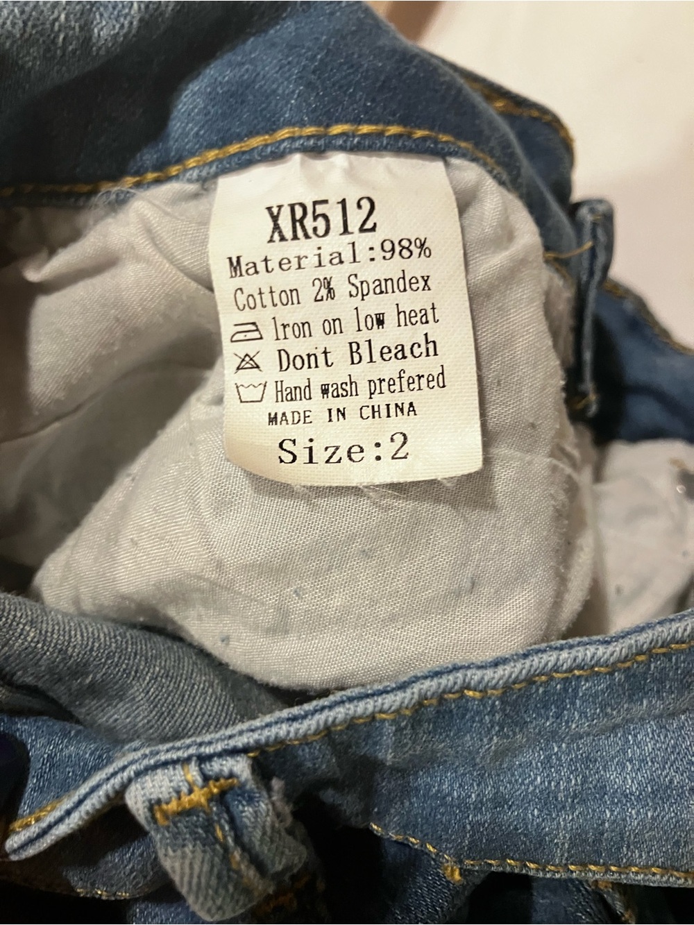 Upscale Boutique Floral Embroidered Flare Jeans Size 2 Boho Bell Bottom - Picture 7 of 8